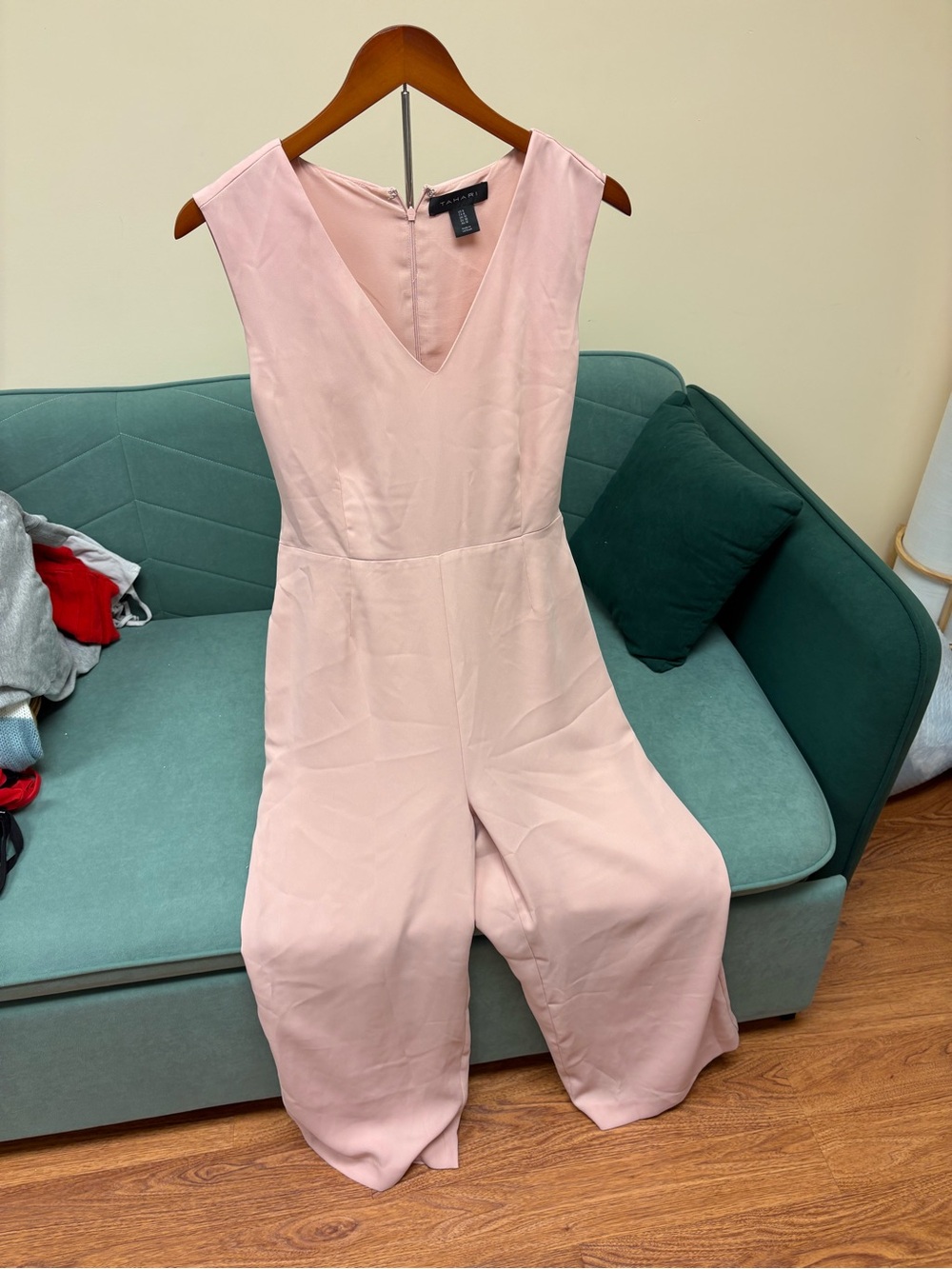 Tahari Blush Pink V-Neck Sleeveless Jumpsuit
